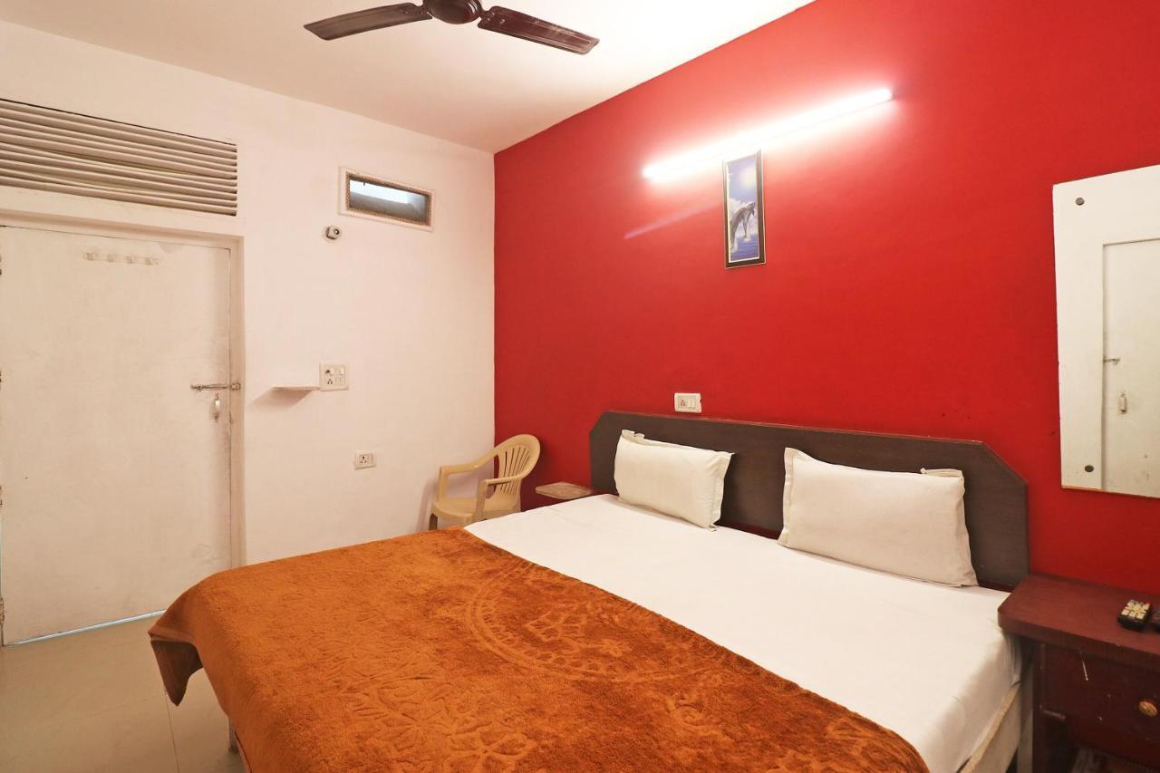 Spot On 48690 Hotel Host Agra  Dış mekan fotoğraf