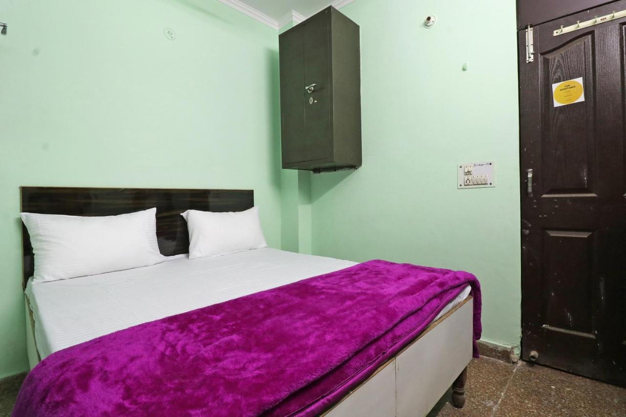 Spot On 48690 Hotel Host Agra  Dış mekan fotoğraf